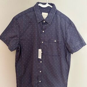 Men’s Large Button Down Shirt